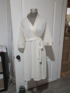 Vintage VAL MODE Cream White Nylon Robe, SIZE M